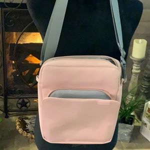 Pink and gray canvas iPad/ laptop bag. 12.2*9.06 inch